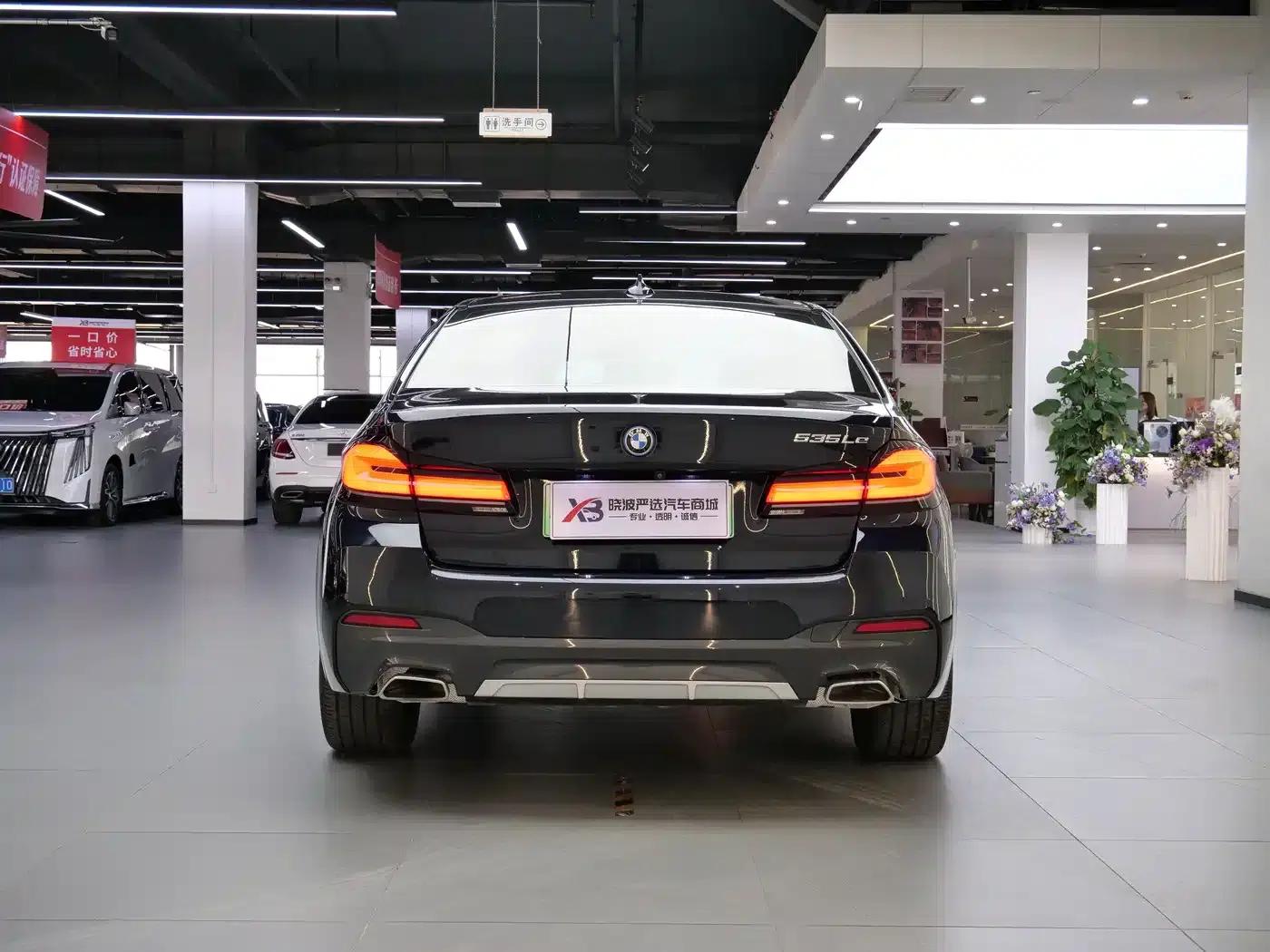 BMW 5 Series PHEV 2022 535Le M Sport Package — миниатюра 5
