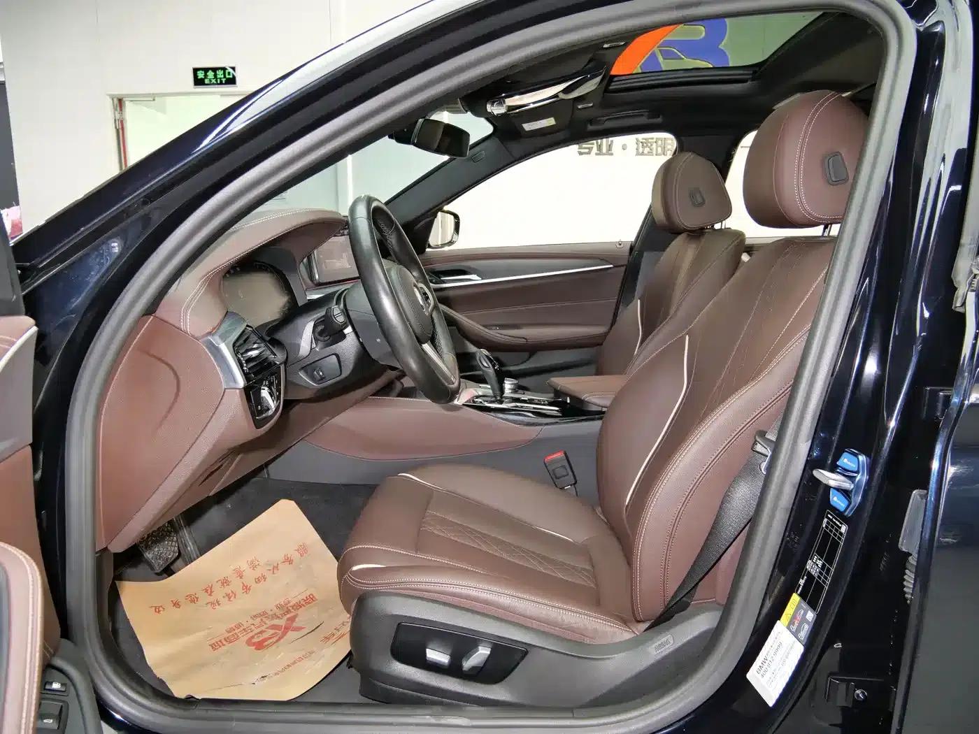 BMW 5 Series PHEV 2022 535Le M Sport Package — миниатюра 8