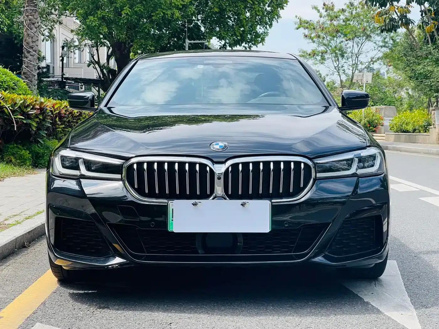 BMW 5 Series PHEV 2021 535Le Pioneer Edition M Sport Package — миниатюра 2