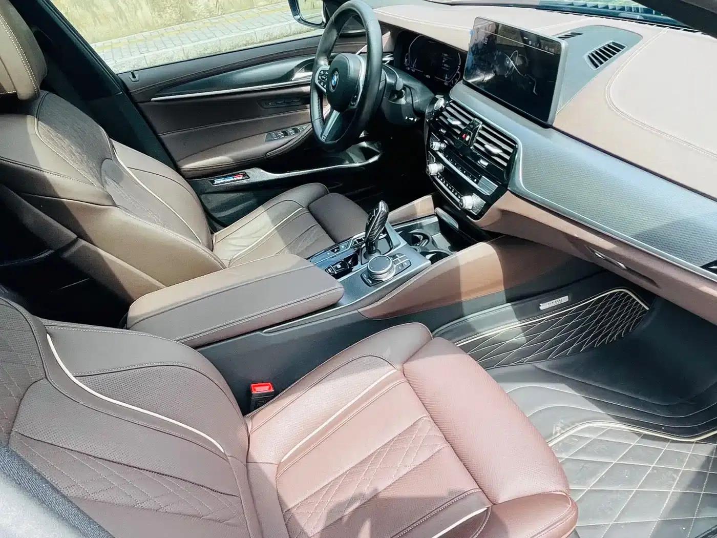 BMW 5 Series PHEV 2021 535Le Pioneer Edition M Sport Package — миниатюра 13