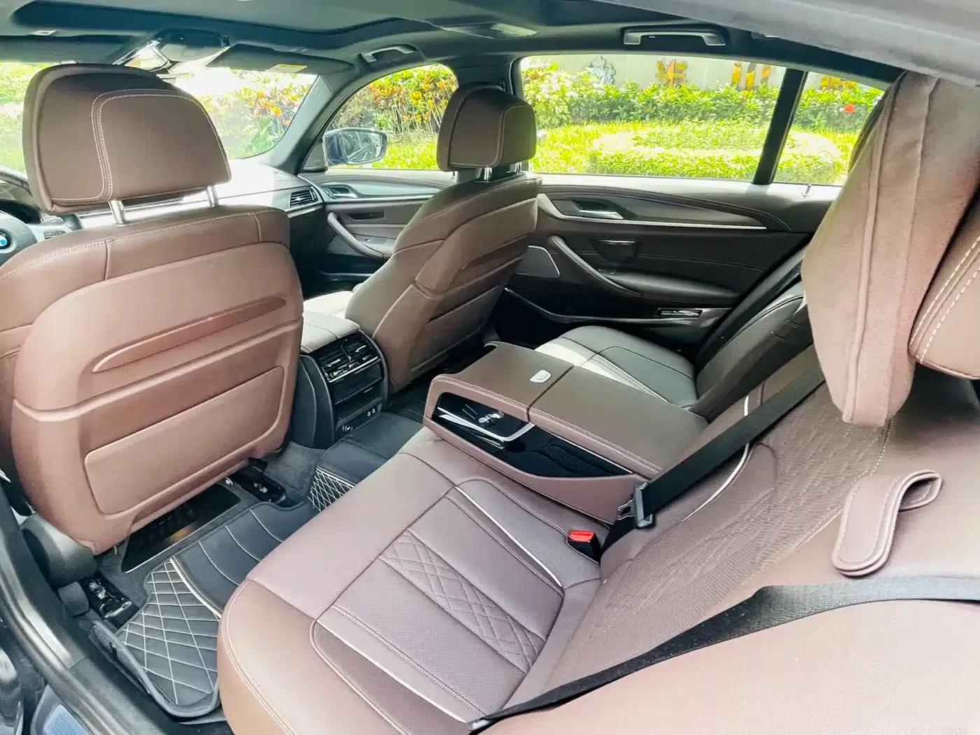 BMW 5 Series PHEV 2021 535Le Pioneer Edition M Sport Package — миниатюра 9