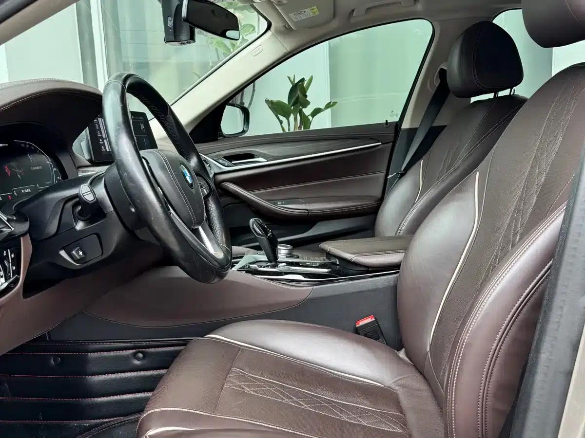 BMW 5 Series PHEV 2020 530Le Luxury Package — миниатюра 5