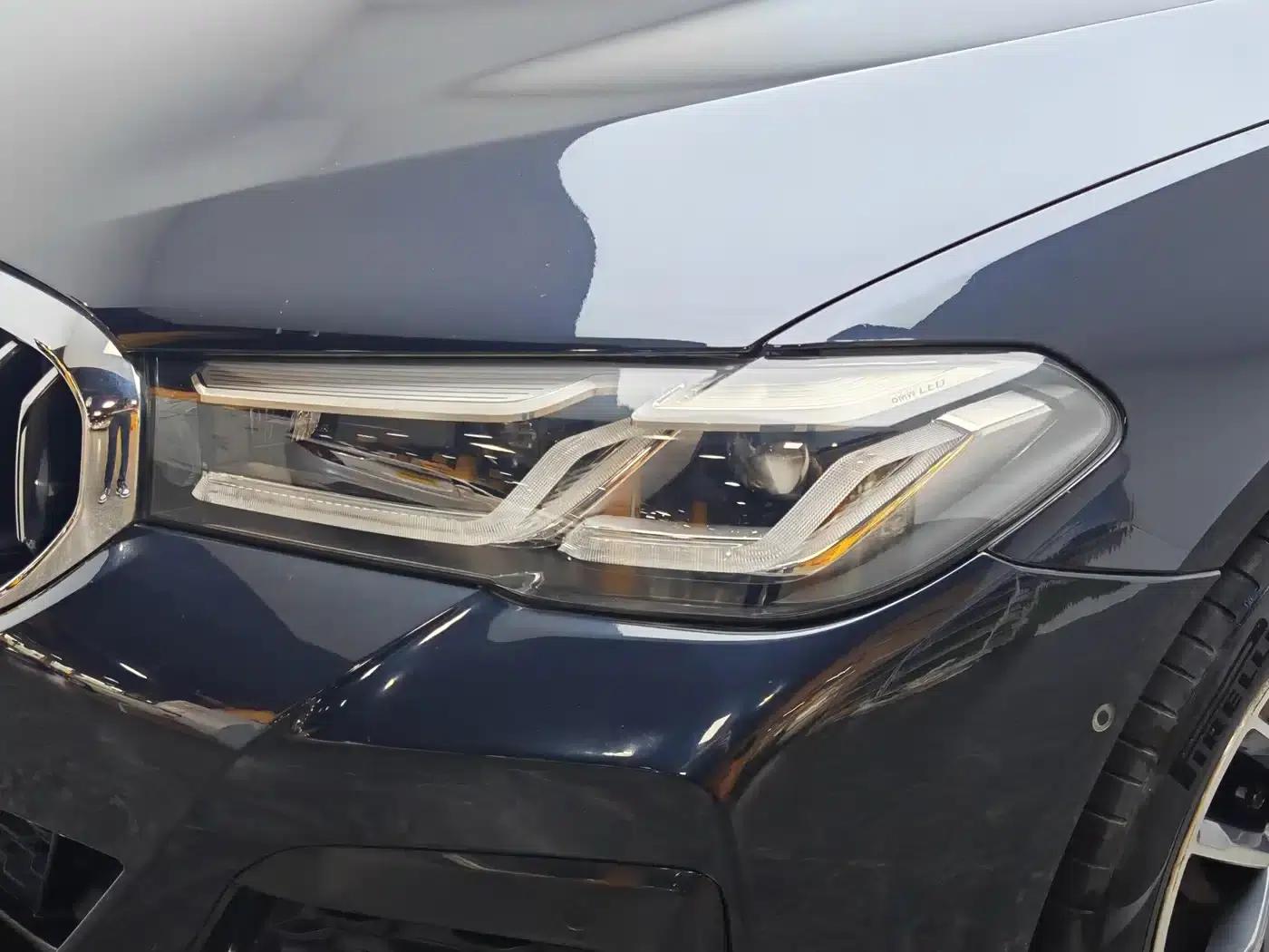 BMW 5 Series PHEV 2021 535Le M Sport Package — миниатюра 8