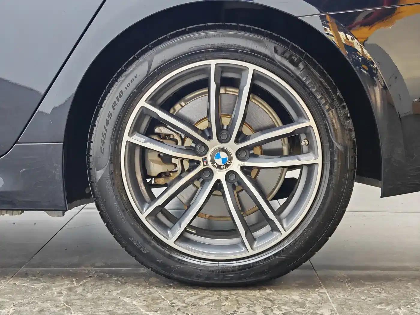 BMW 5 Series PHEV 2021 535Le M Sport Package — миниатюра 9