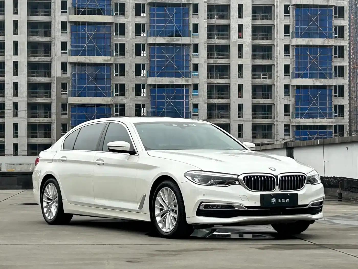 BMW 5 Series PHEV 2019 Facelift 530Le Pioneer Edition — миниатюра 3