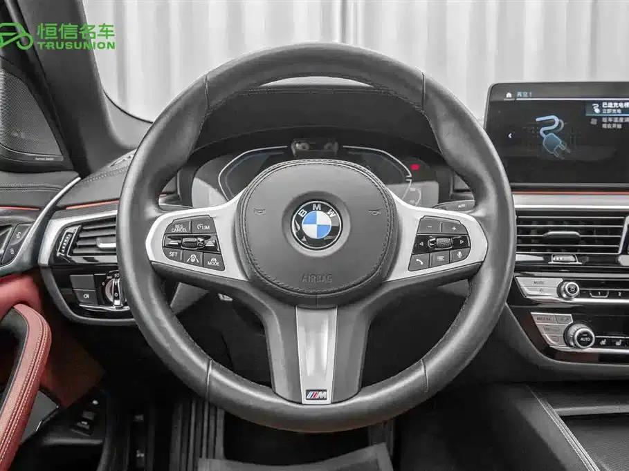 BMW 5 Series PHEV 2021 535Le Pioneer Edition M Sport Package — миниатюра 17