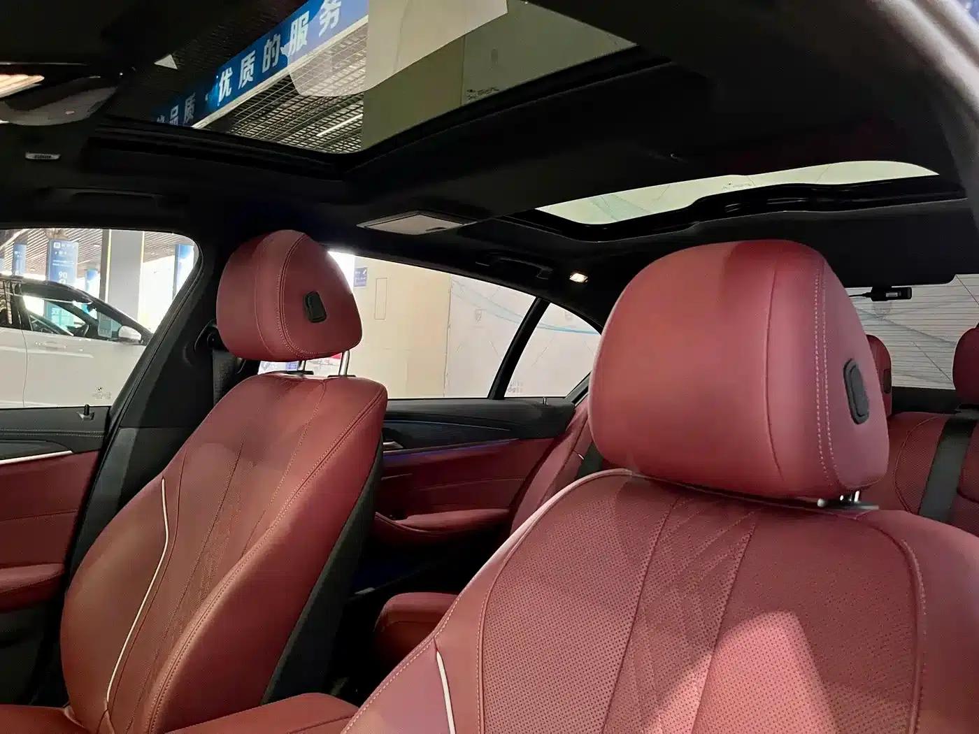 BMW 5 Series PHEV 2022 535Le M Sport Package — миниатюра 16