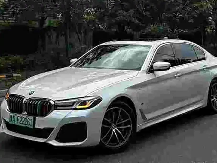BMW 5 Series PHEV 2021 535Le M Sport Package — миниатюра 2