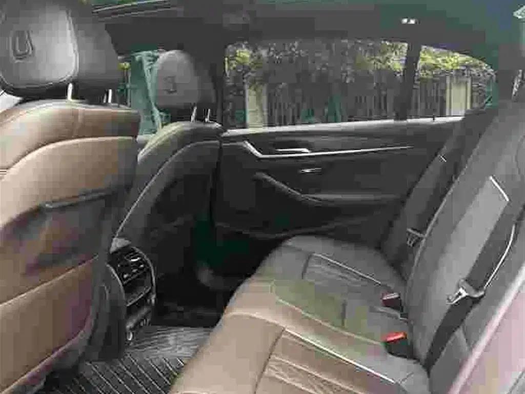 BMW 5 Series PHEV 2021 535Le M Sport Package — миниатюра 7