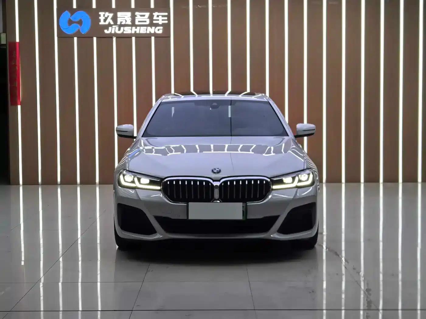 BMW 5 Series PHEV 2021 Facelift 535Le M Sport Package — миниатюра 2