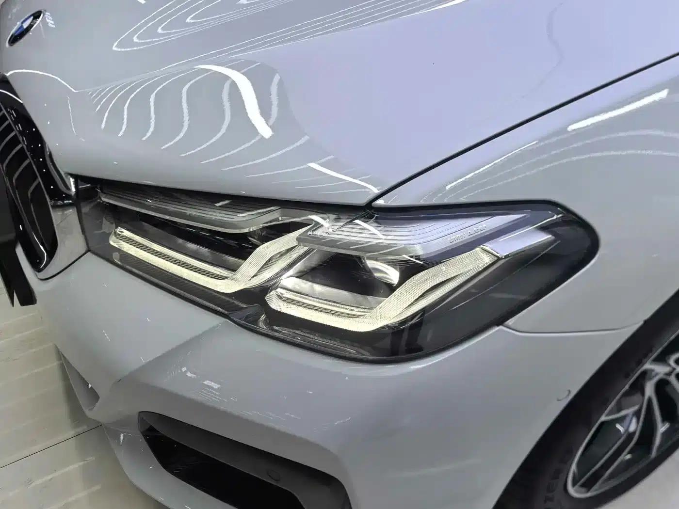 BMW 5 Series PHEV 2021 Facelift 535Le M Sport Package — миниатюра 21