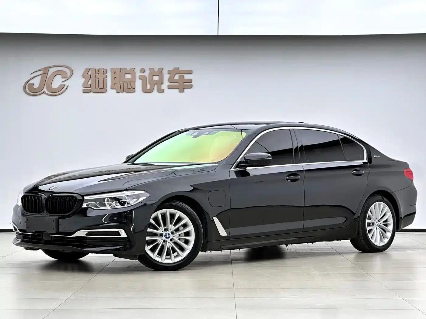BMW 5 Series PHEV 2019 Facelift 530Le Pioneer Edition — миниатюра 1