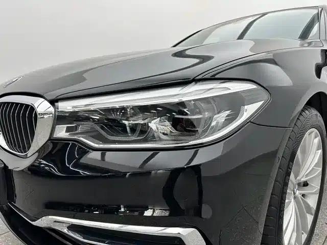 BMW 5 Series PHEV 2020 Mileage Upgrade Edition 530Le Pioneer Edition — миниатюра 18