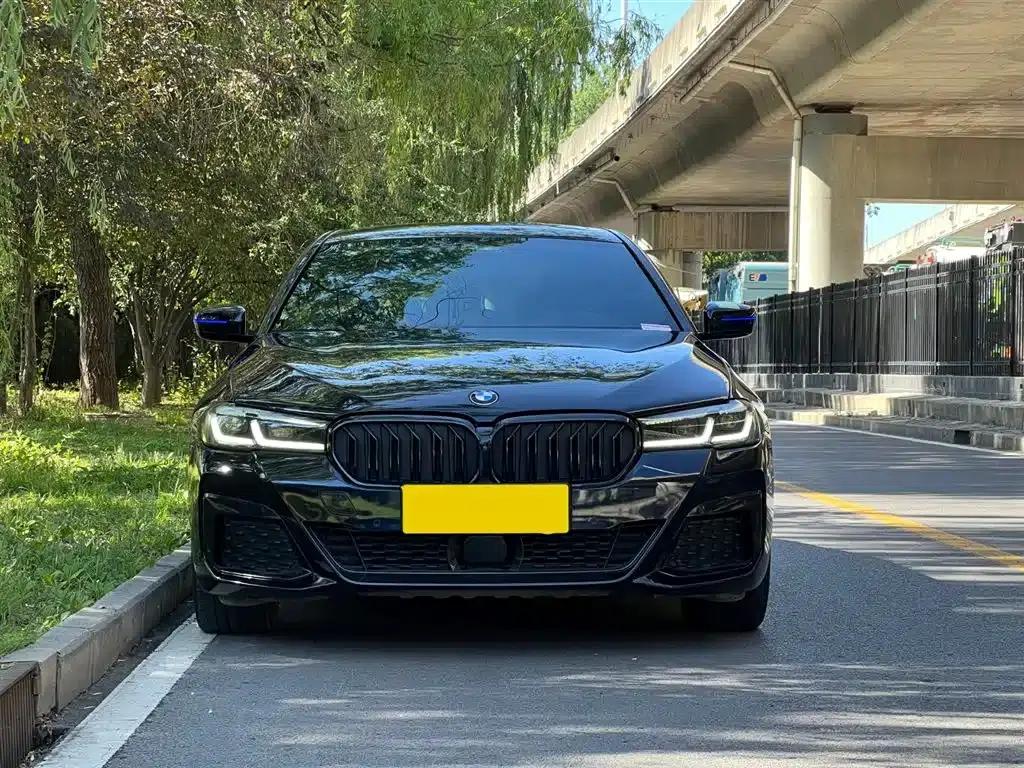 BMW 5 Series PHEV 2021 535Le Pioneer Edition M Sport Package — миниатюра 2
