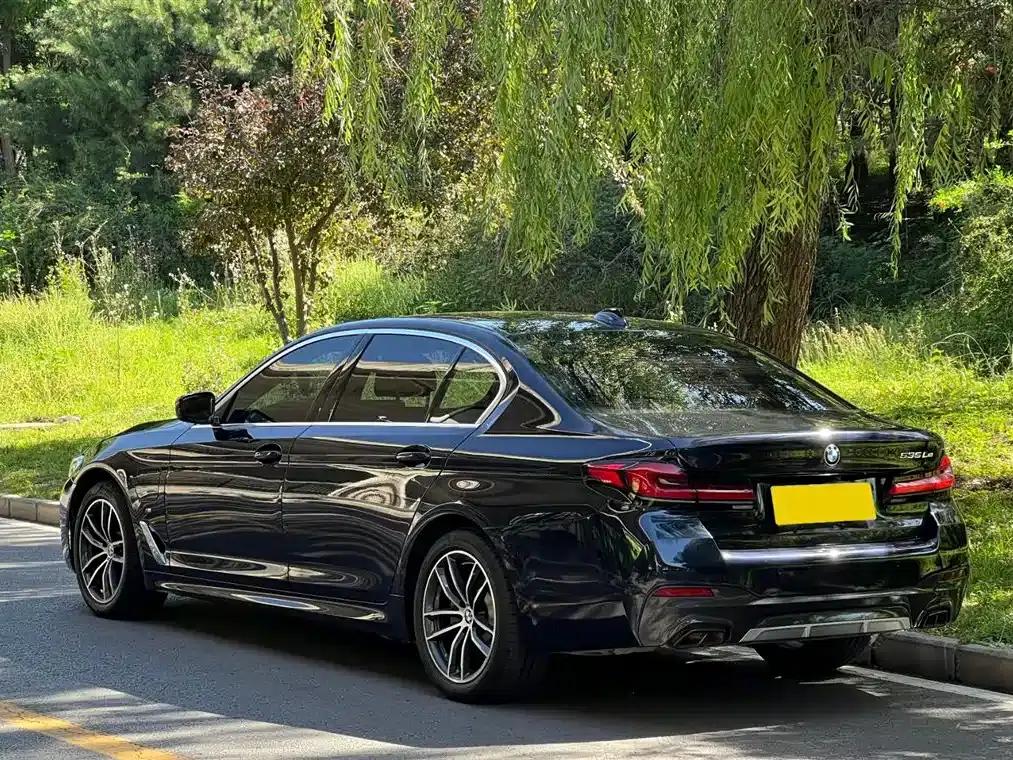 BMW 5 Series PHEV 2021 535Le Pioneer Edition M Sport Package — миниатюра 3