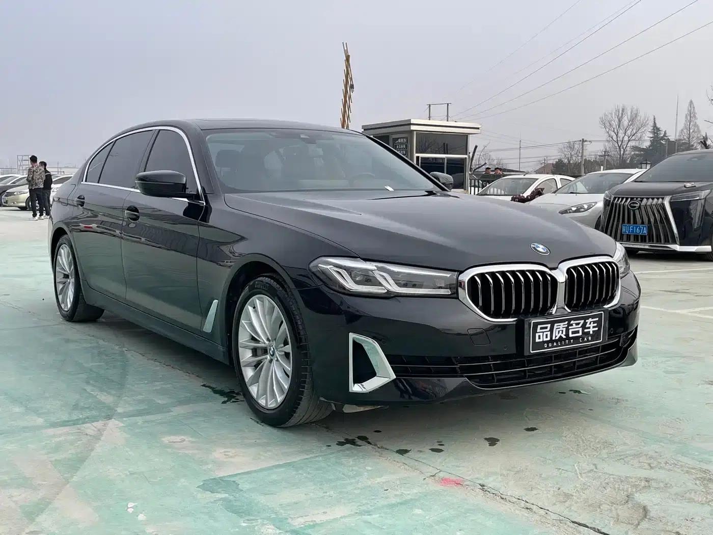 BMW 5 Series PHEV 2021 535Le Luxury Package — миниатюра 3