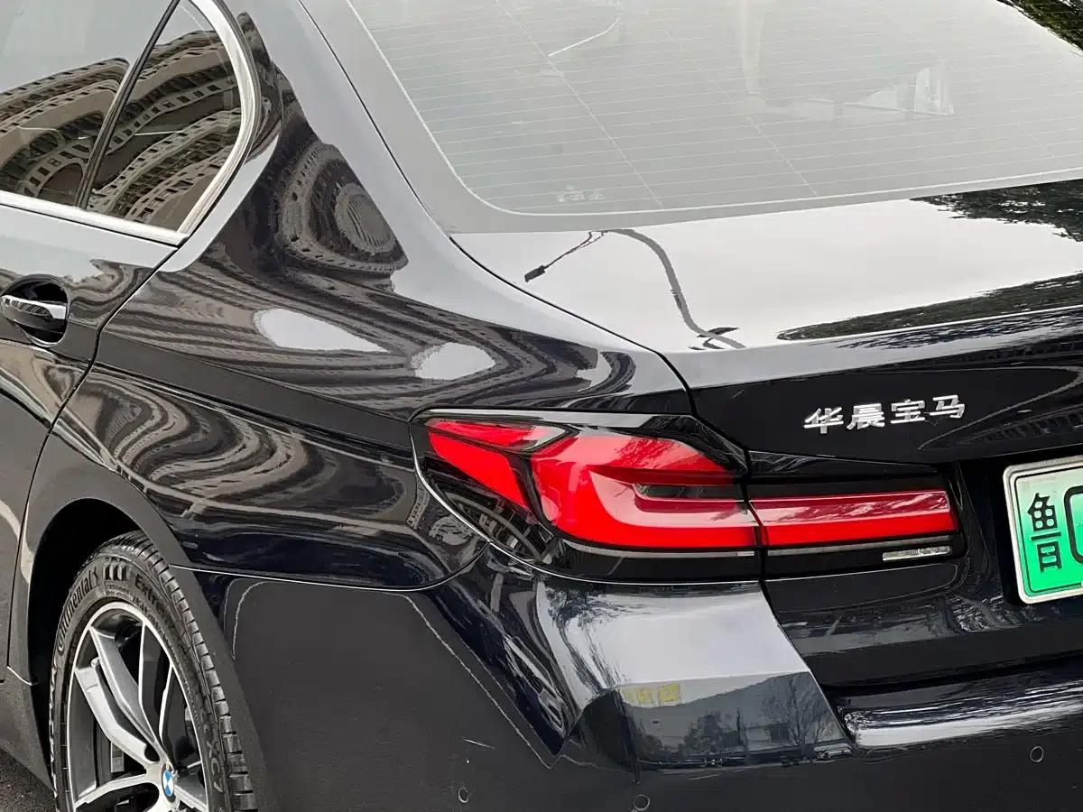 BMW 5 Series PHEV 2021 535Le M Sport Package — миниатюра 20