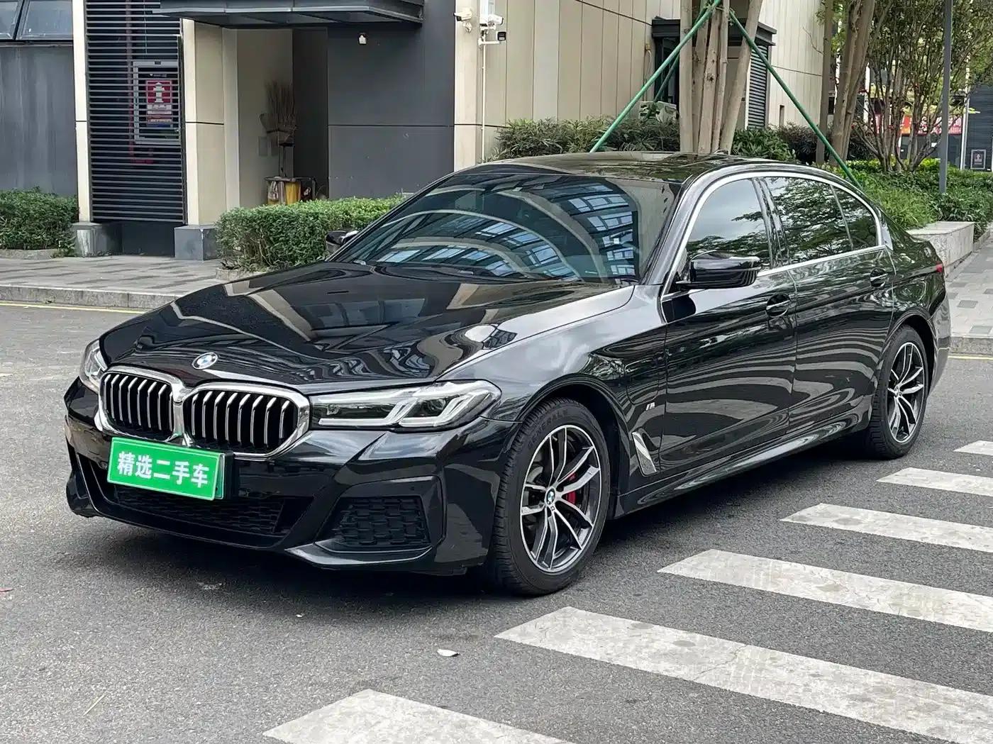 BMW 5 Series PHEV 2021 Facelift 535Le M Sport Package — миниатюра 1