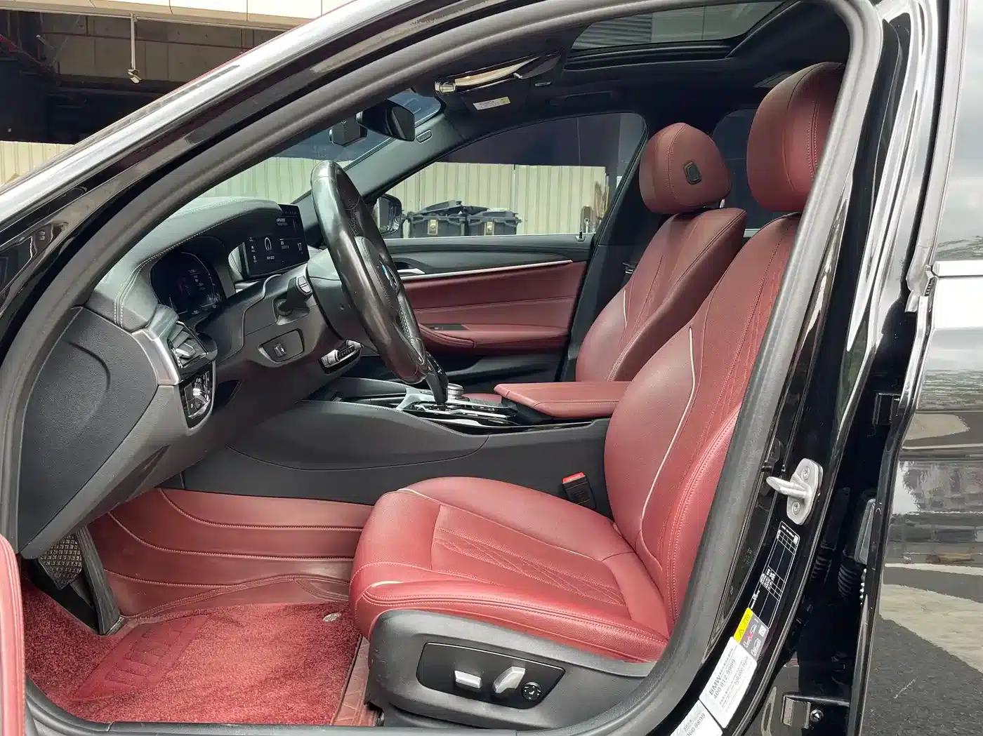 BMW 5 Series PHEV 2021 Facelift 535Le M Sport Package — миниатюра 11
