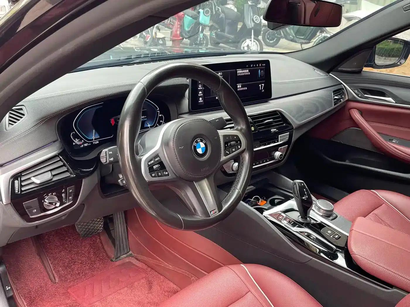 BMW 5 Series PHEV 2021 Facelift 535Le M Sport Package — миниатюра 12