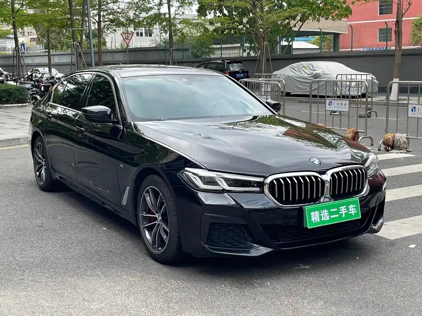 BMW 5 Series PHEV 2021 Facelift 535Le M Sport Package — миниатюра 3