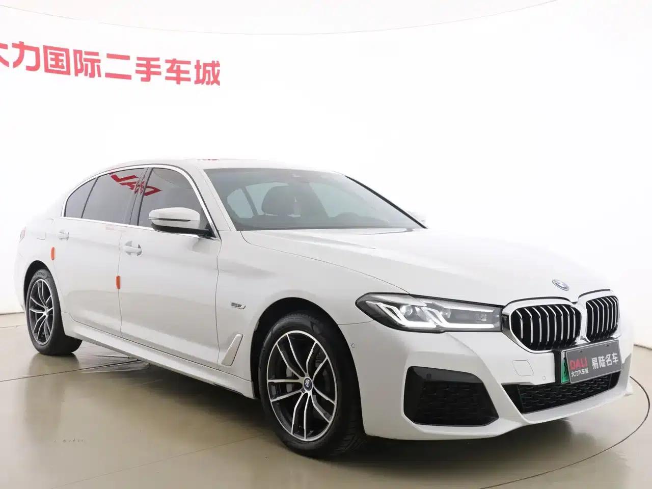 BMW 5 Series PHEV 2022 535Le M Sport Package — миниатюра 3