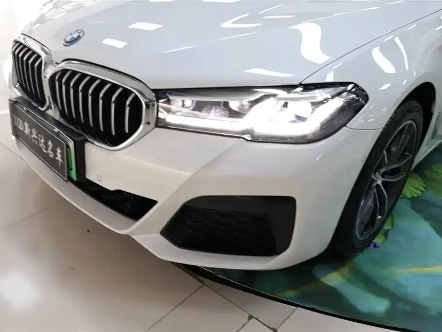 BMW 5 Series PHEV 2022 535Le M Sport Package — миниатюра 25