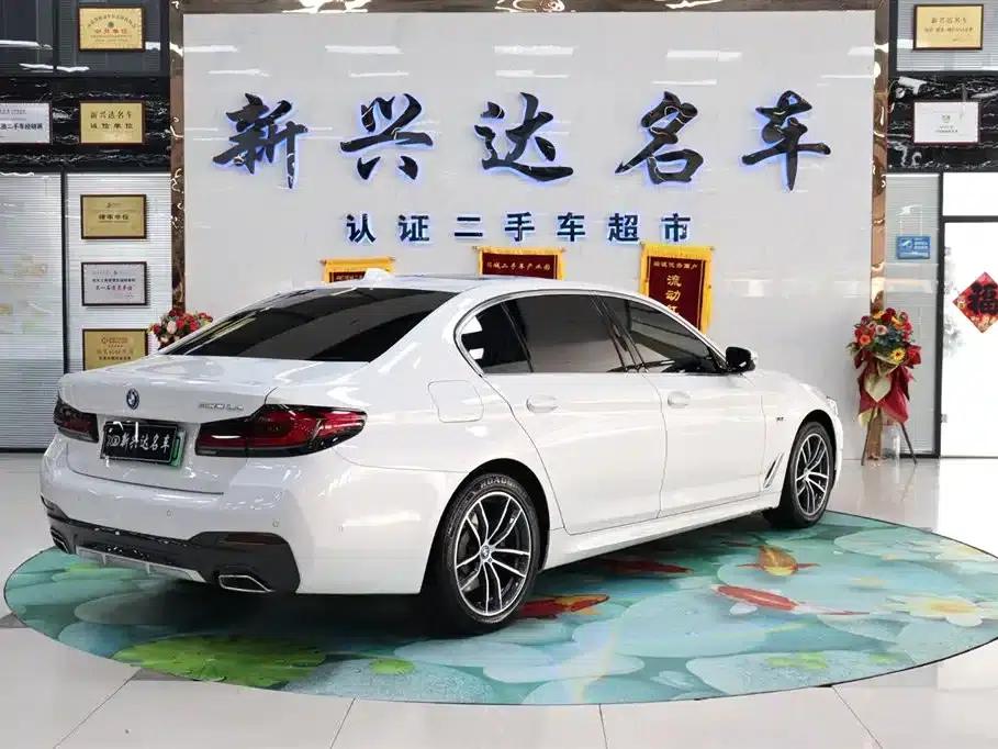 BMW 5 Series PHEV 2022 535Le M Sport Package — миниатюра 5