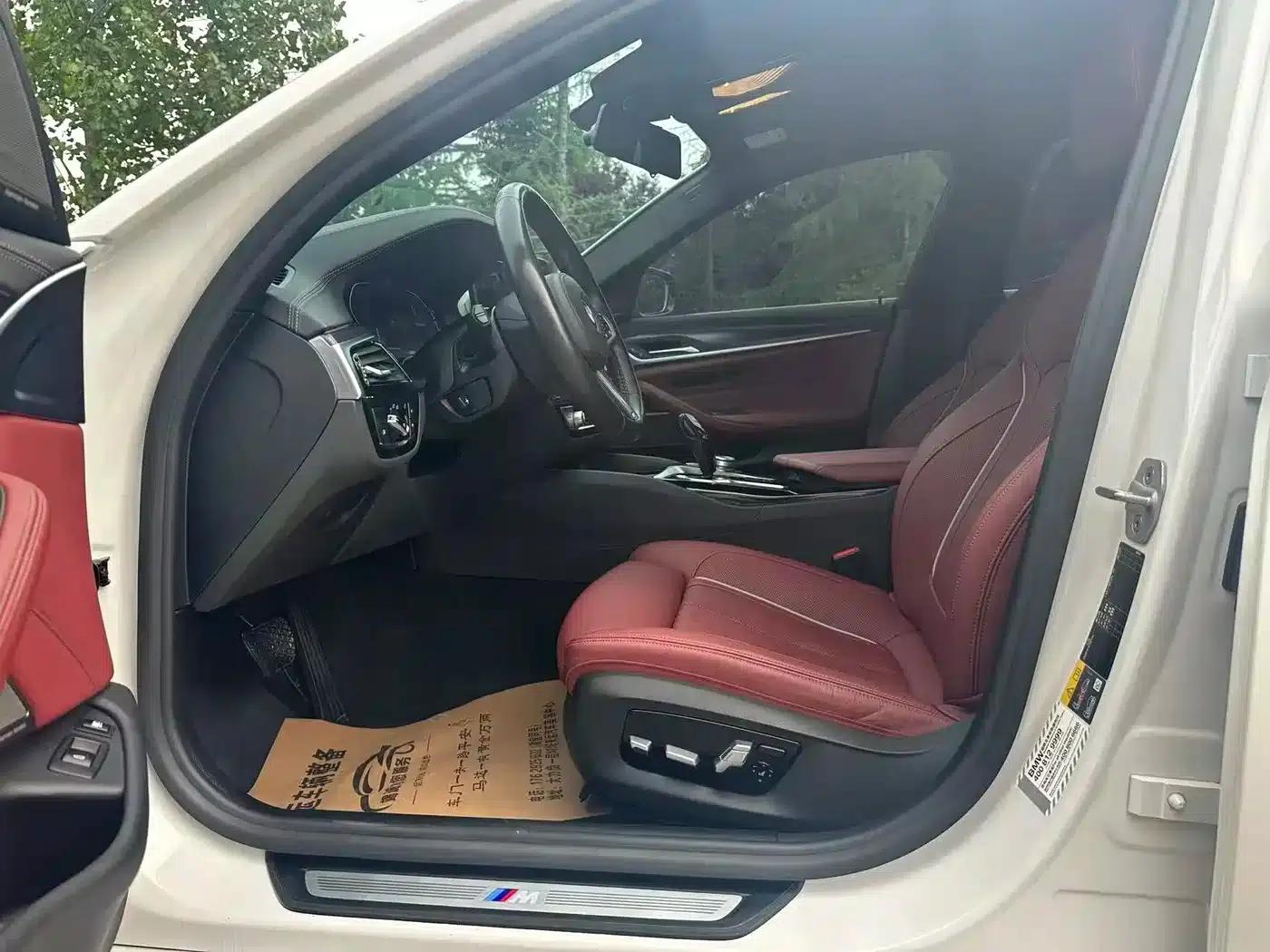 BMW 5 Series PHEV 2021 535Le Pioneer Edition M Sport Package — миниатюра 4