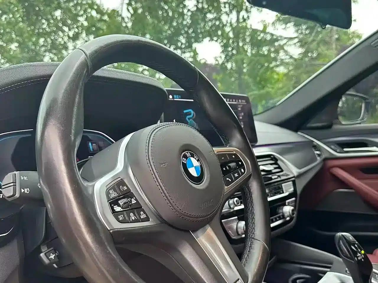 BMW 5 Series PHEV 2021 535Le Pioneer Edition M Sport Package — миниатюра 7