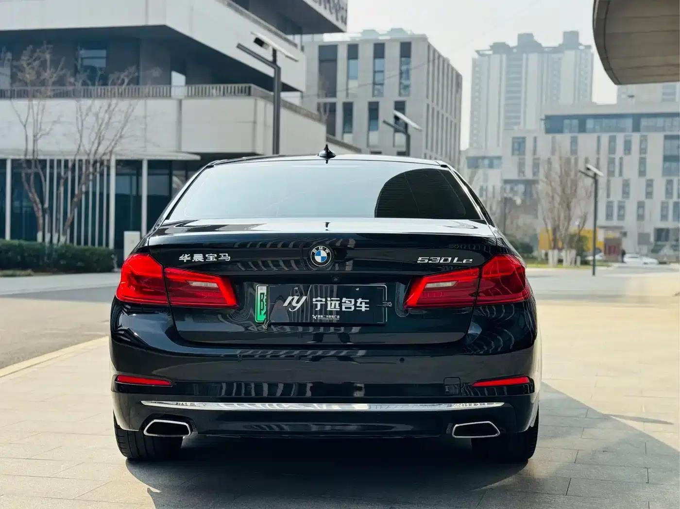 BMW 5 Series PHEV 2020 Mileage Upgrade Edition 530Le Luxury Package — миниатюра 22