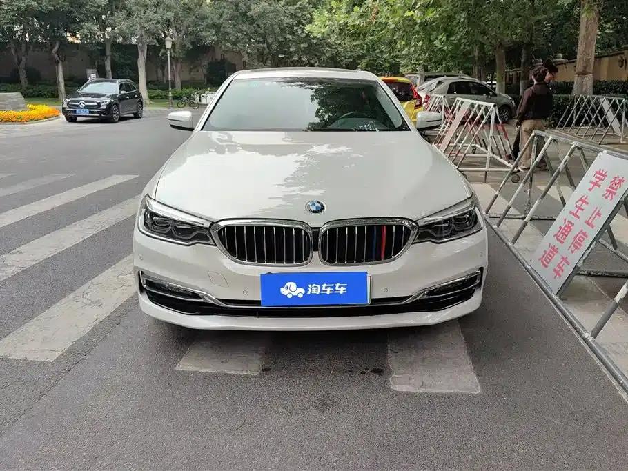 BMW 5 Series PHEV 2019 530Le Luxury Package — миниатюра 2