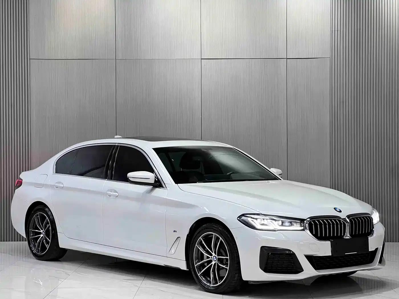 BMW 5 Series PHEV 2021 Facelift 535Le M Sport Package — миниатюра 3