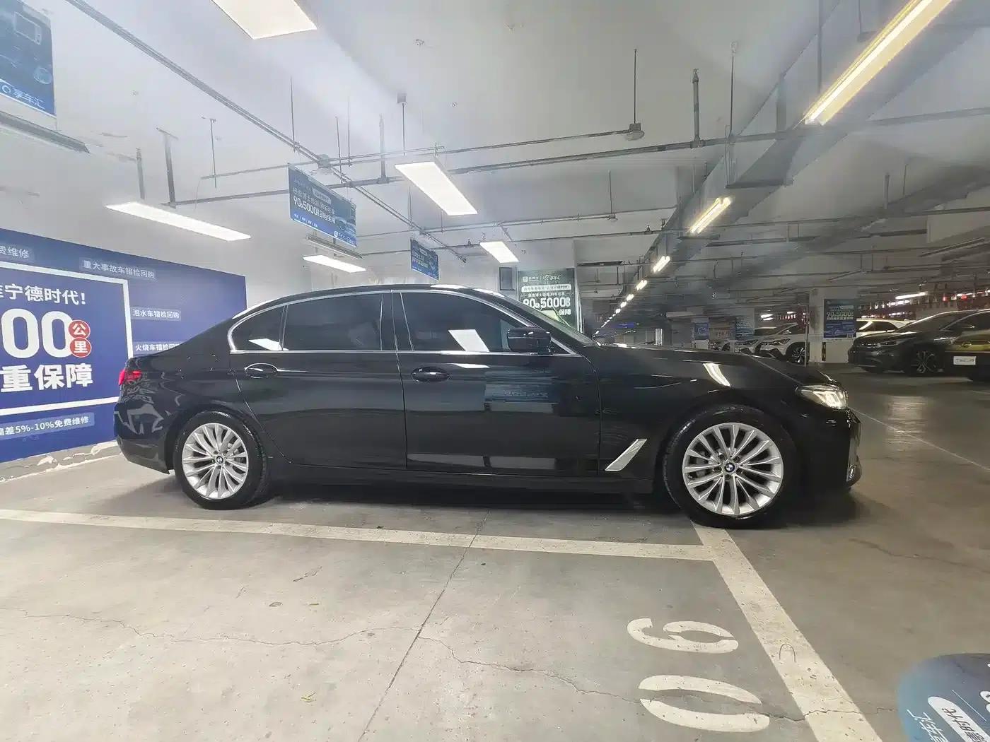 BMW 5 Series PHEV 2021 535Le Luxury Package — миниатюра 4