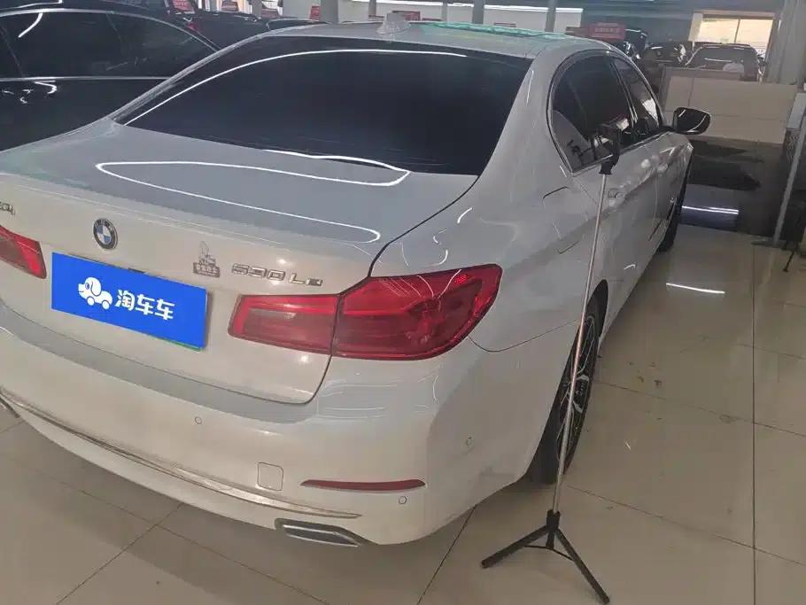 BMW 5 Series PHEV 2020 Mileage Upgrade Edition 530Le Luxury Package — миниатюра 3