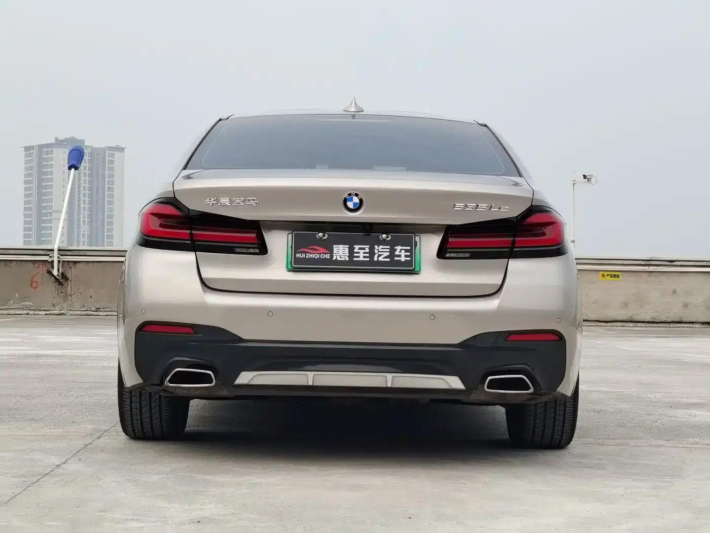 BMW 5 Series PHEV 2021 Facelift 535Le Pioneer Edition M Sport Package — миниатюра 4