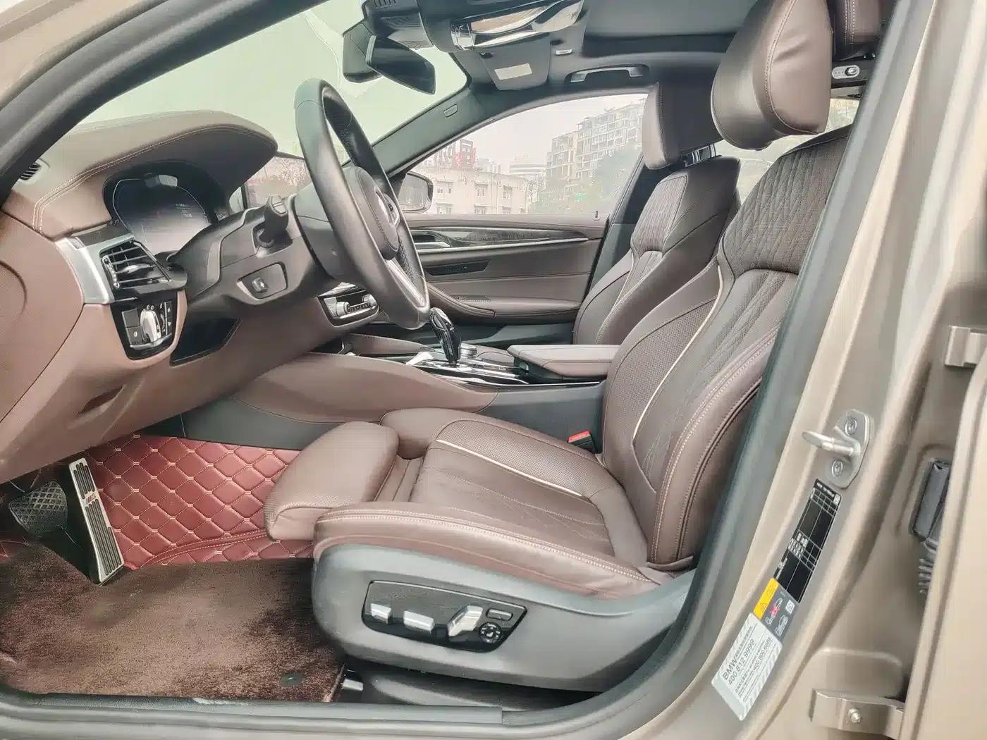 BMW 5 Series PHEV 2021 Facelift 535Le Pioneer Edition M Sport Package — миниатюра 8