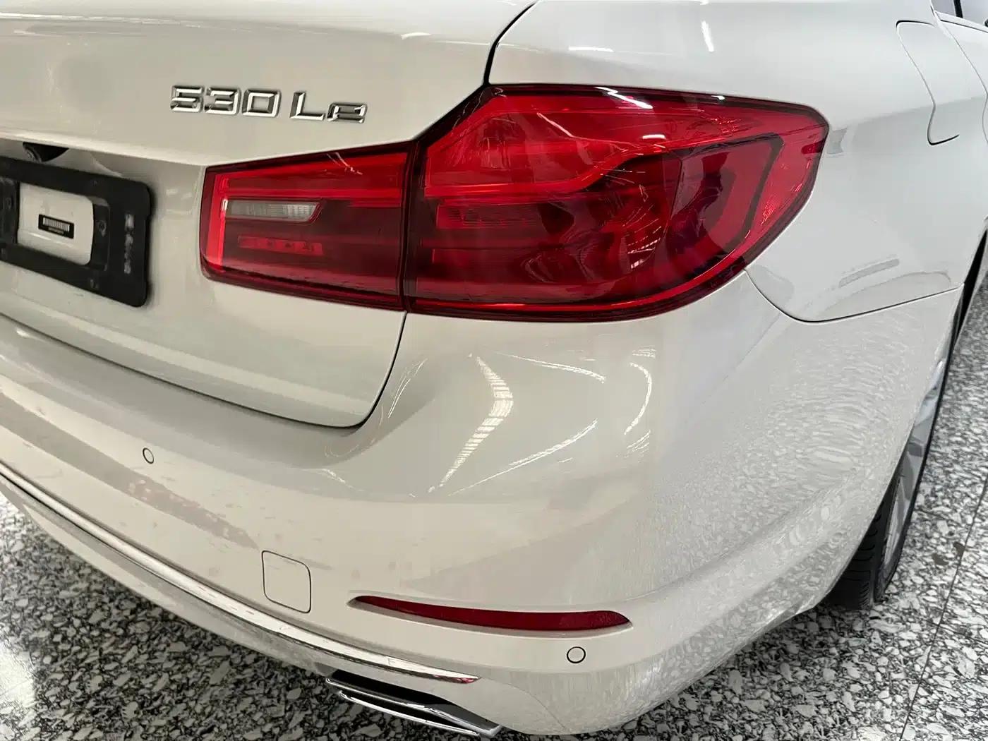 BMW 5 Series PHEV 2019 Facelift 530Le Luxury Package — миниатюра 18