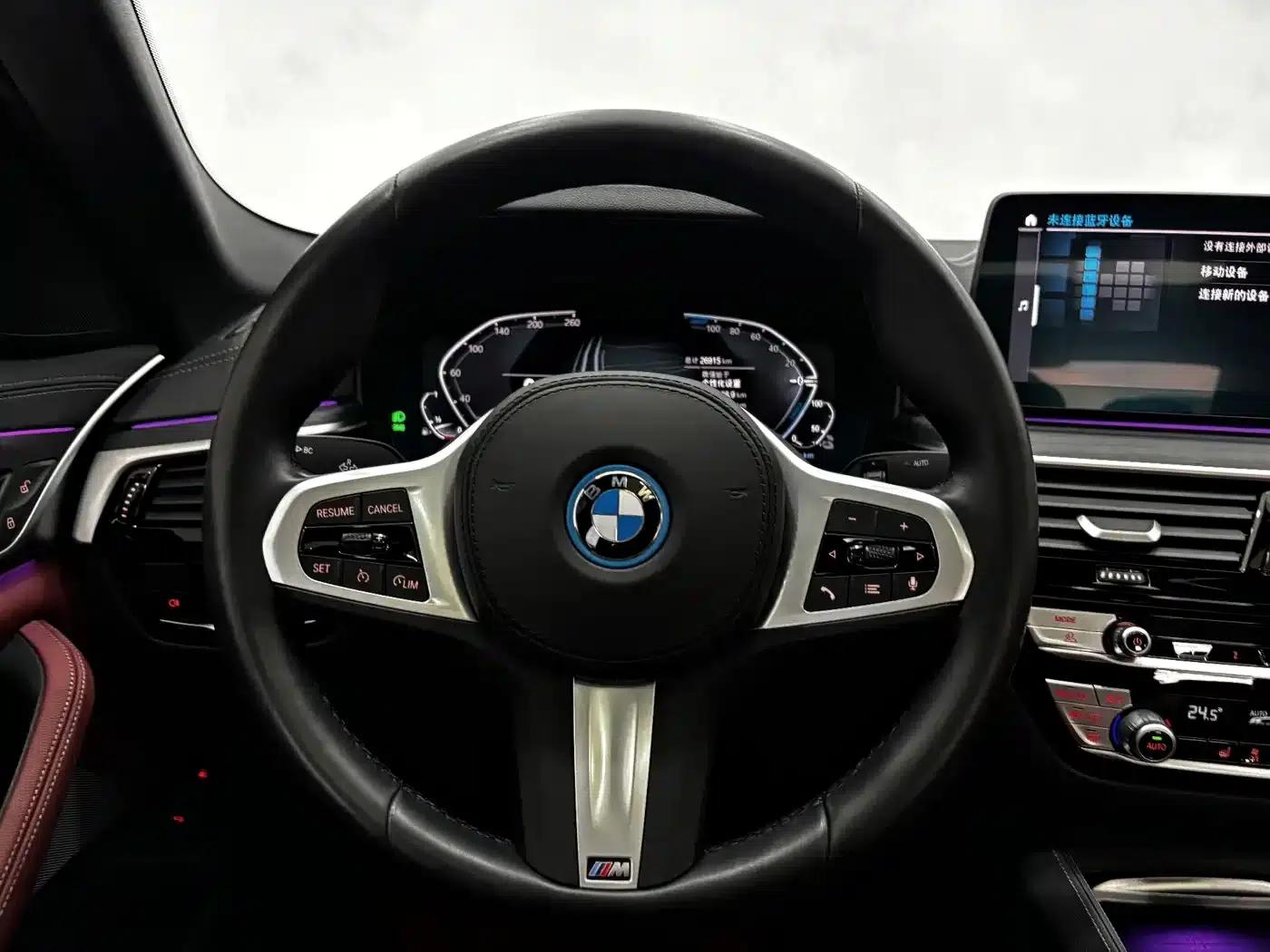 BMW 5 Series PHEV 2022 Facelift 535Le M Sport Package — миниатюра 13