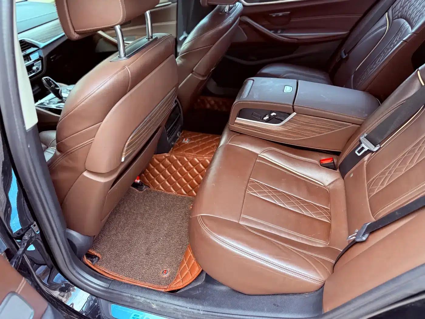 BMW 5 Series PHEV 2019 Facelift 530Le Pioneer Edition — миниатюра 12