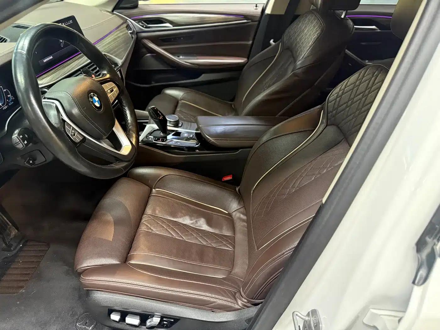 BMW 5 Series PHEV 2020 Mileage Upgrade Edition 530Le Pioneer Edition — миниатюра 9