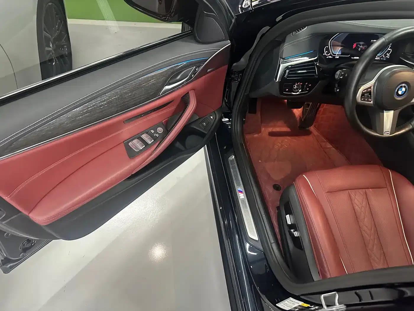 BMW 5 Series PHEV 2022 Facelift 535Le M Sport Package — миниатюра 12