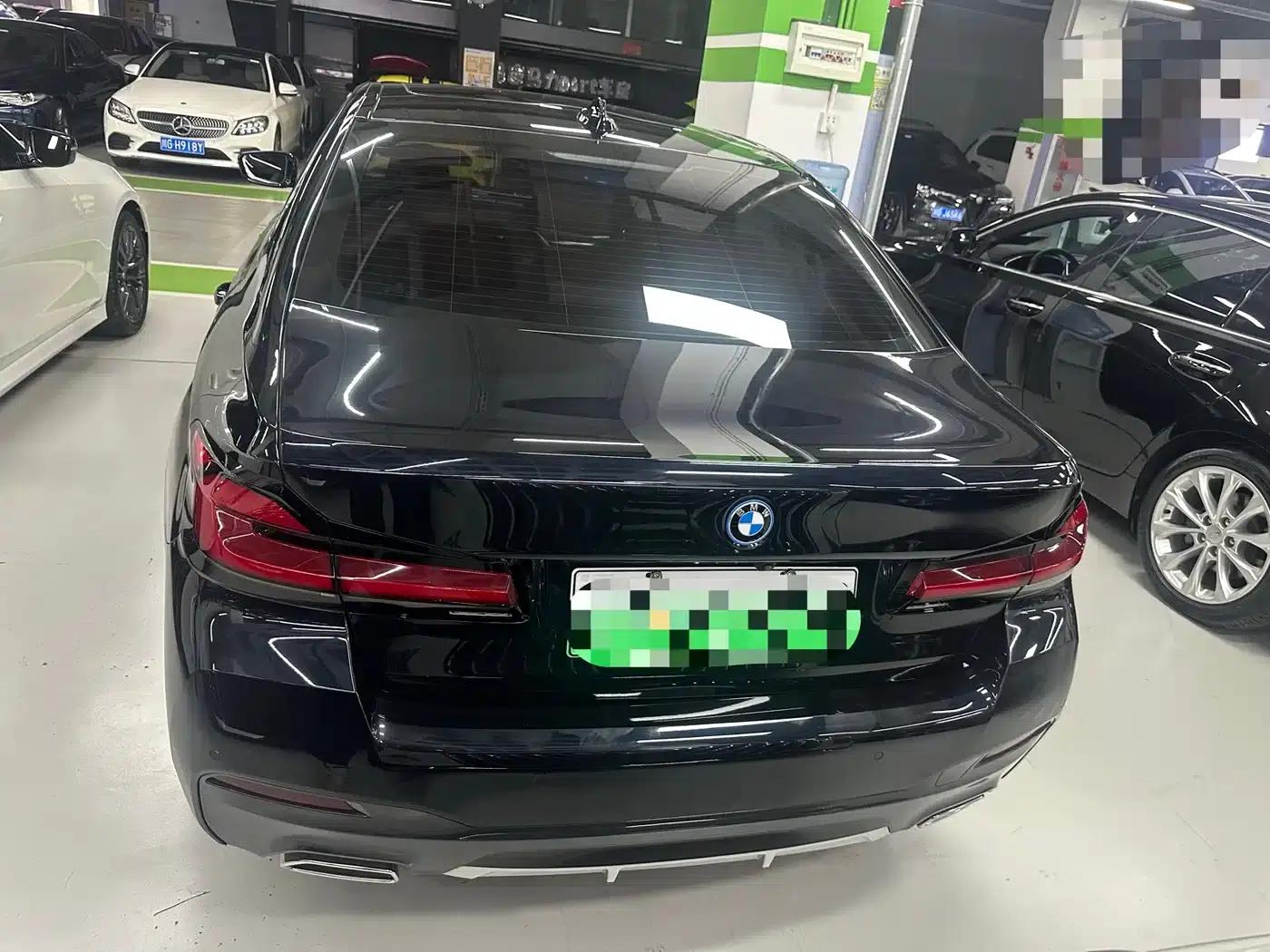 BMW 5 Series PHEV 2022 Facelift 535Le M Sport Package — миниатюра 5