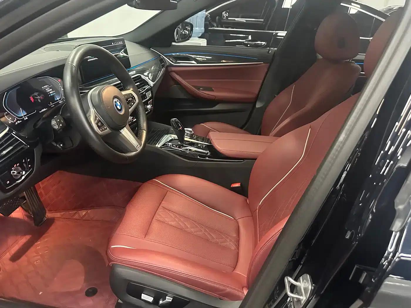 BMW 5 Series PHEV 2022 Facelift 535Le M Sport Package — миниатюра 9