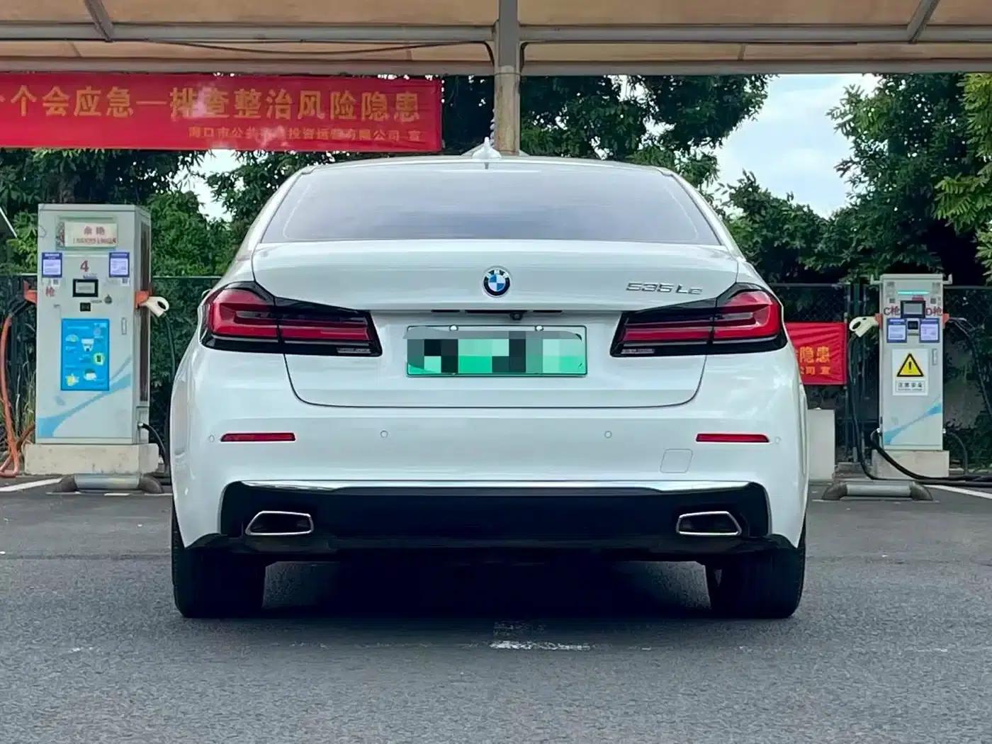 BMW 5 Series PHEV 2021 Facelift 535Le Luxury Package — миниатюра 8