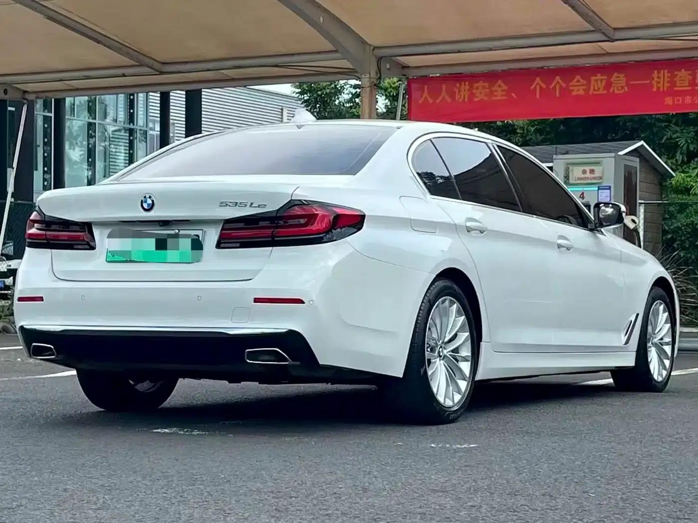 BMW 5 Series PHEV 2021 Facelift 535Le Luxury Package — миниатюра 9