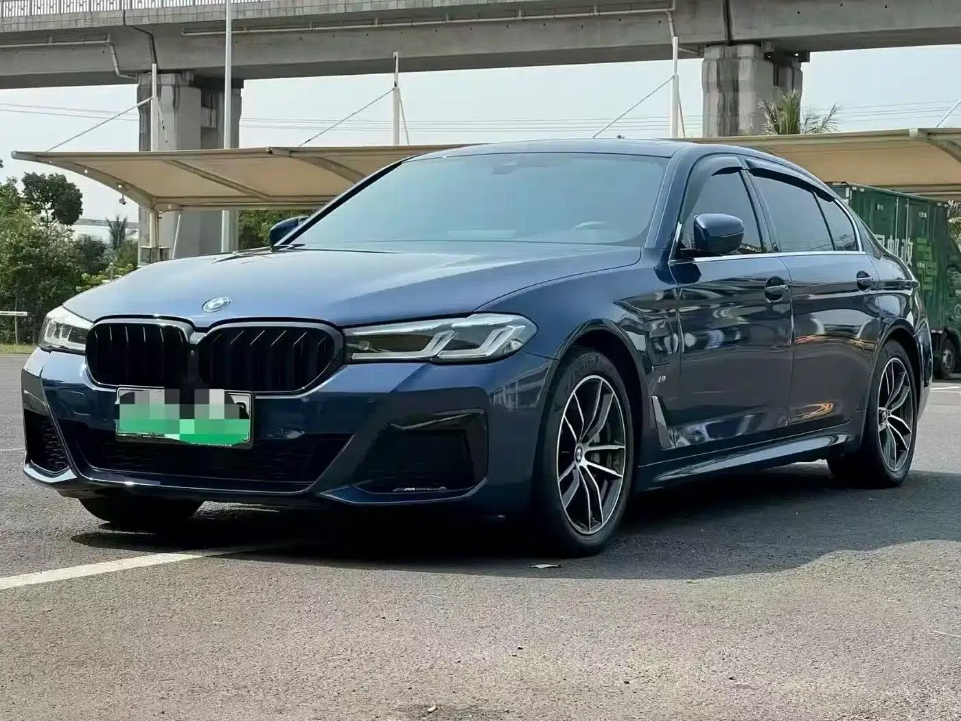 BMW 5 Series PHEV 2021 535Le M Sport Package — миниатюра 1