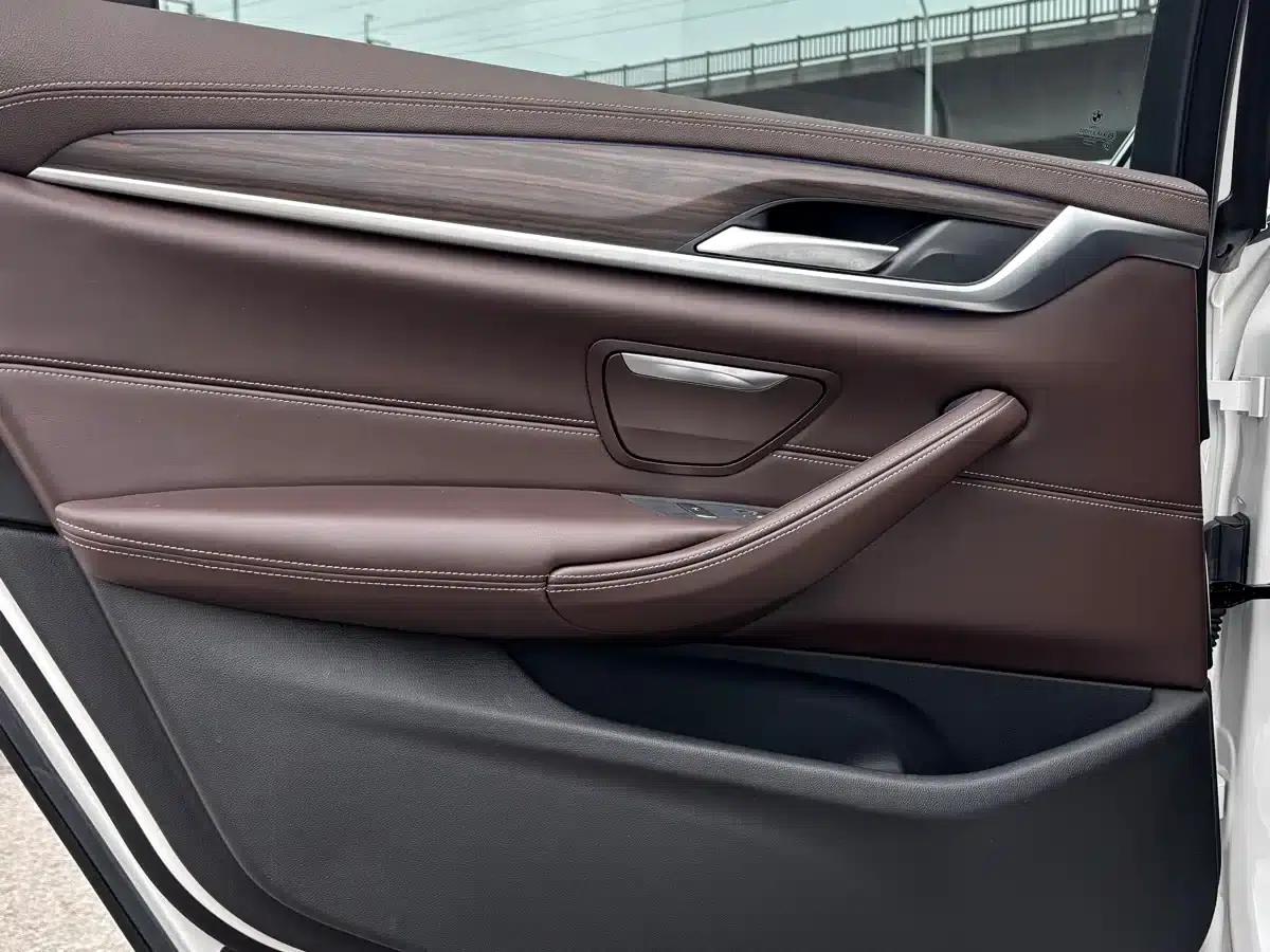 BMW 5 Series PHEV 2020 Mileage Upgrade Edition 530Le Luxury Package — миниатюра 13