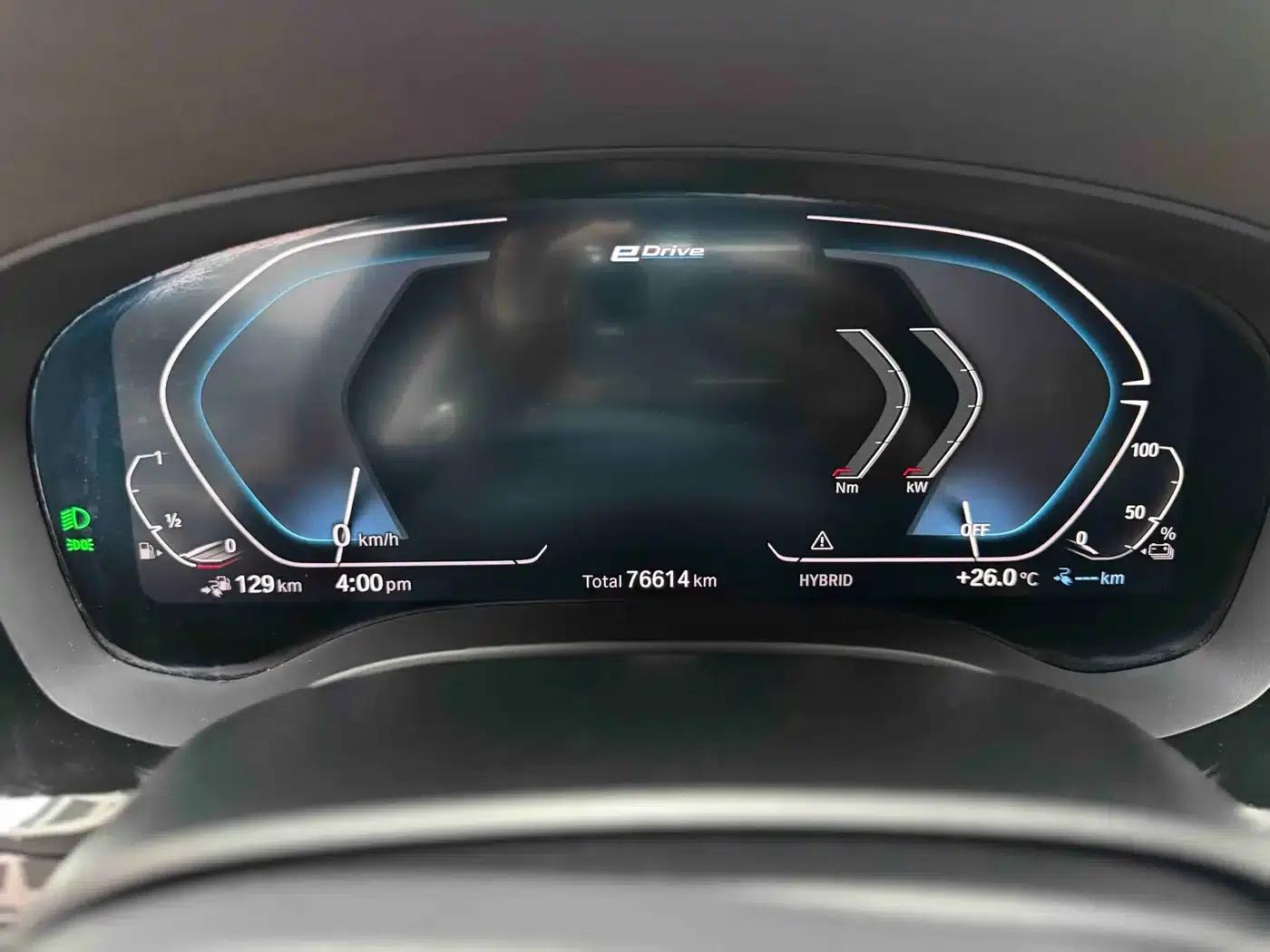 BMW 5 Series PHEV 2022 Facelift 535Le Luxury Package — миниатюра 15