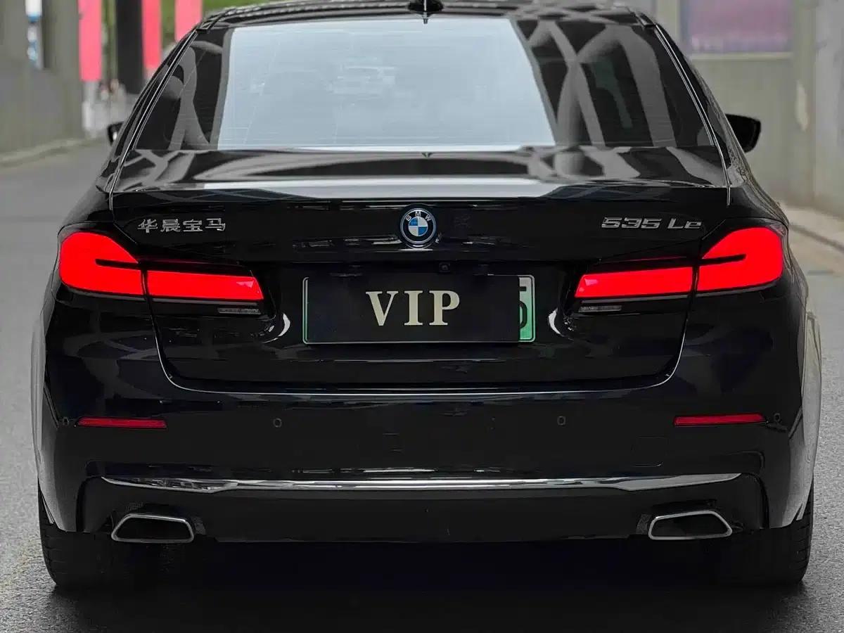BMW 5 Series PHEV 2022 Facelift 535Le Luxury Package — миниатюра 5